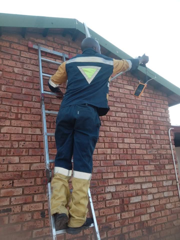 Exterior ladder work for electrical or signal installation